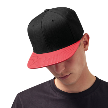 Yupoong Metallic Visor Snapback Yupoong Metallic Visor Snapback